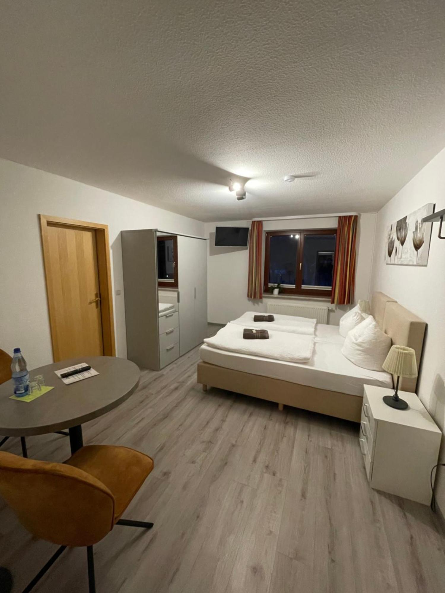 An Der Gaertnerei Bed & Breakfast เดอมิทซ์ ภายนอก รูปภาพ